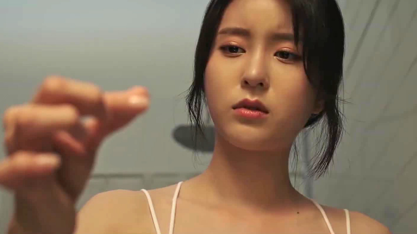 Сплит. Звезда на грани — Русский трейлер (2024) смотреть онлайн