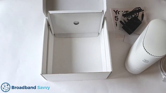 Three 5G Hub Unboxing, Speed Test, & Review - 2Gbps 5G Home Broadband? смотреть онлайн