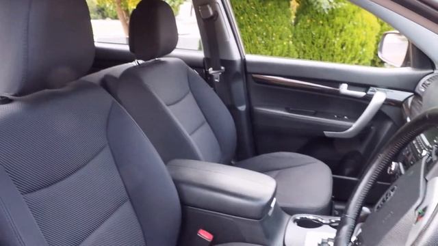 2011 KIA SORENTO 4D WAGON Si 4x2 XM MY12