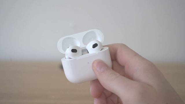 AirPods 3rd Generation - Complete Beginners Guide смотреть онлайн