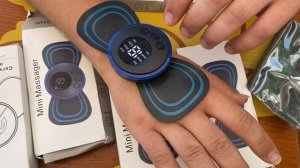 Распаковываем ещё 4 бабочки. Массажер с ЖК-дисплеем