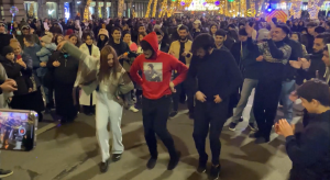 Тбилиси Лезгинка 2022 Девушки Танцуют Очень Круто На Улице Руставели Чеченская Шибаба Риба ALISHKA