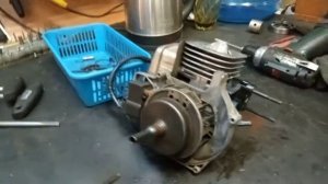 Бензокоса HUSQVARNA 125C. Сборка двигателя и самого триммера