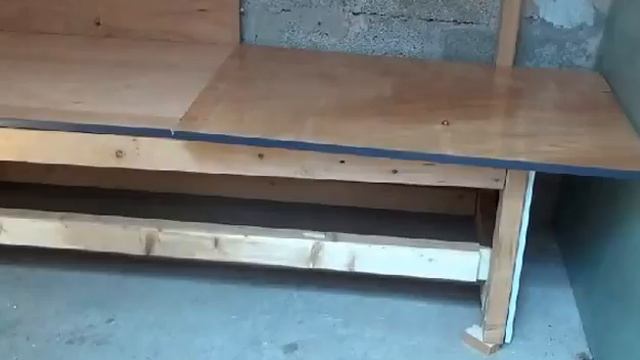 МЕДЛЕННО движется работа над.( Сундуком Лавочкой ). смотреть онлайн