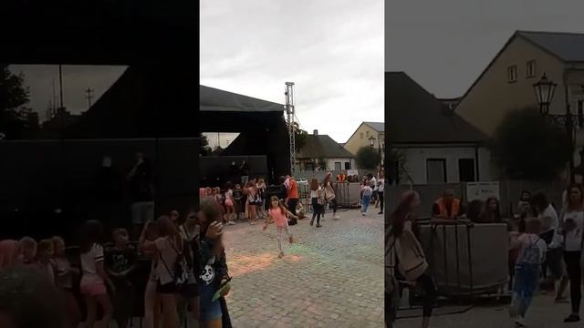 Польша гуляет.... праздник цветов.. смотреть онлайн