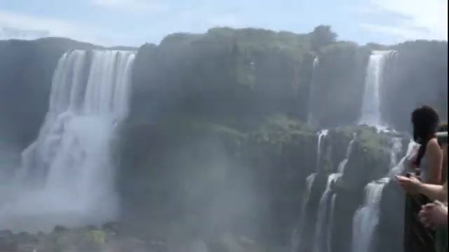 Бразилия (Водопады Игуасу) - Главная панорама и общаемся смотреть онлайн