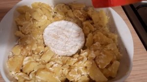 Быстрый ужин!|Запечённая картошечка с сыром камамбер в духовке.