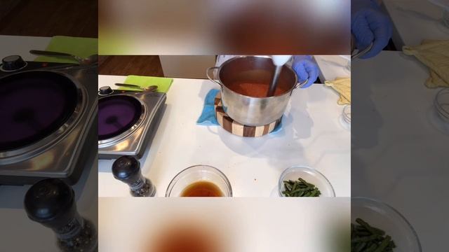 Крем-суп из 3 видов томатов