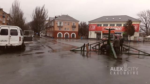 Установка Новогодней елки Александрия 1 12 17 смотреть онлайн