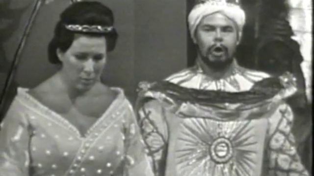 Tadeo Giorgio -aria Zarastro -Flauto magico-Mozart смотреть онлайн