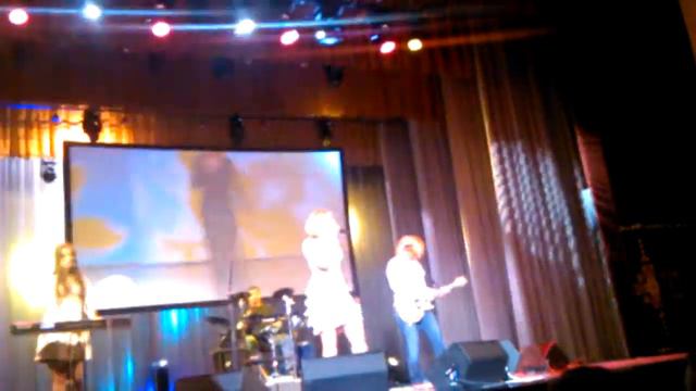 Катерина Голицына - Бессовестно счастливая (Минск 15.10.2015)ДК МАЗ смотреть онлайн