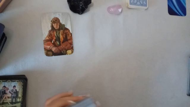 Что сейчас? Что будет дальше в отношениях? Таро расклад для мужчин и женщин. 3 варианта. смотреть онлайн