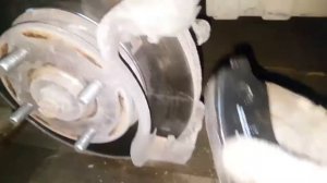 Замена передних колодок на солярисе 2016