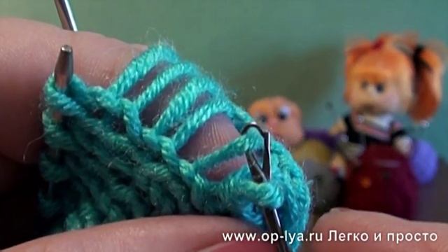 Как поднять петли в вязаном полотне петлеуловительной иглой. Урок 10 смотреть онлайн
