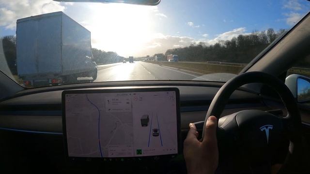 Tesla FSD Autopilot UK - Sheffield to Chesterfield Test смотреть онлайн