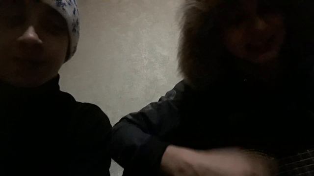 Классно исполнил песню на гитаре "пацанам со двора" смотреть онлайн