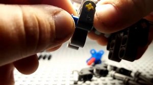 двигатель из Лего V6