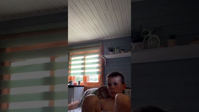 ВЛОГ. В ГОСТЯХ НА ДАЧЕ ГОЛОВНОГО МОЗГА смотреть онлайн