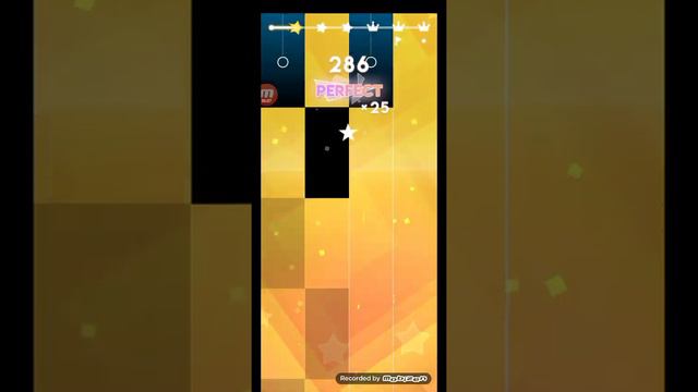 Мы играли с Сабиной в игру пианино🎹 смотреть онлайн