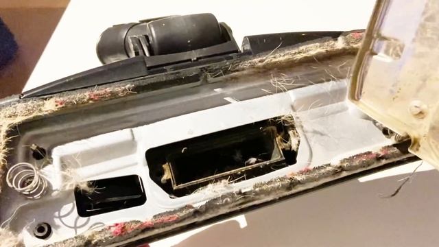 DESHALB solltest du deine Bodendüse Staubsauger Bürste reinigen! Wie Staubsaugerdüse reingen? смотреть онлайн