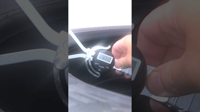 Bridgestone Potenza Adrenalin RE004 смотреть онлайн