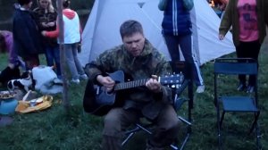 "У незнакомого поселка на безымянной высоте"