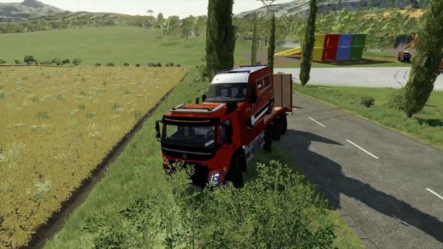 GARAGE OF COLORS ! TRANSPORTING RENAULT AMBULANCE WITH COLORED VOLVO TRUCKS ! FS 22 смотреть онлайн