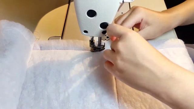 Обработка карманов в боковых швах в стёганых куртках и пальто смотреть онлайн