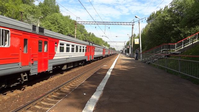 ЭД4М-0315 на о.п.Чертаново перегона Коломенское-Бирюлёво-Товарное смотреть онлайн