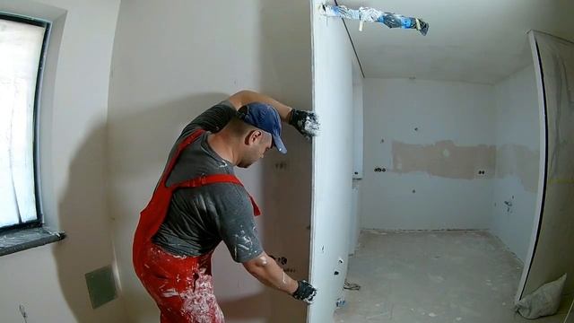 Острые наружные углы без уголков.