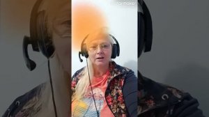 Караоке. Ой, то не вечер, то не вечер