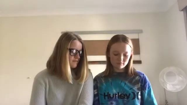 Doing third grade tests w/ Martha смотреть онлайн