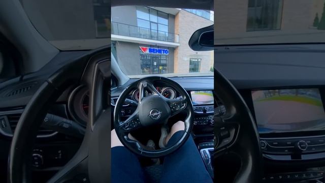 Автопарковка Opel Astra K 2017 смотреть онлайн