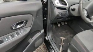 Щелкает огранечитель двери Рено Сценик 3. Ремонт з 2 мин.