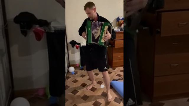 Лесник - Король и Шут (вступление на гармошке) смотреть онлайн