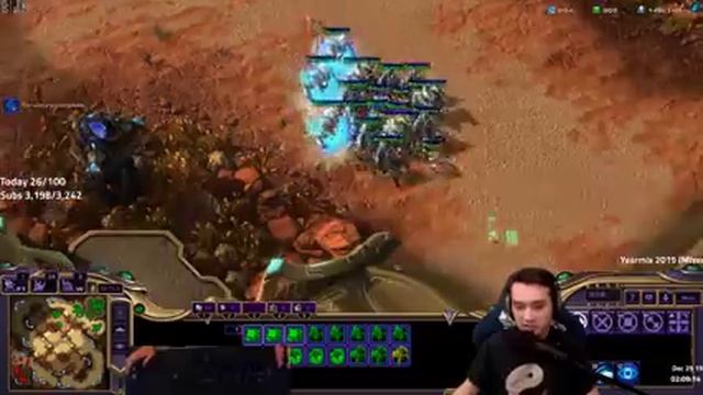 Starcraft 2: Crushing GRANDMASTER as Random (Moving up 50 ranks!) смотреть онлайн