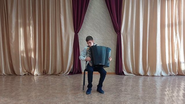 Филиал МУ ДО "ДШИ Татищевского р-на" в с.Вязовка; Амиров Константин Викторович; II группа, баян смотреть онлайн