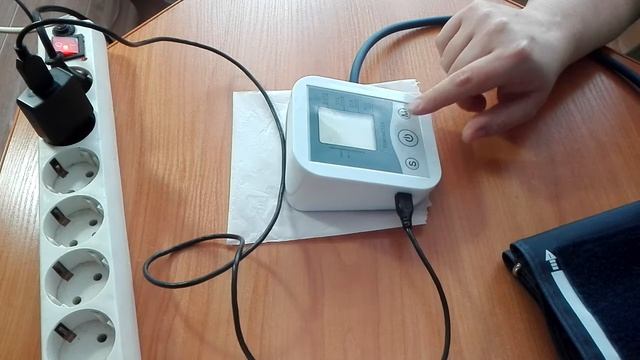 Автоматический тонометр давления с Алиэкспресс смотреть онлайн