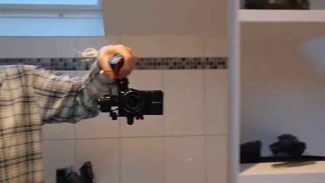 Samsung NX2000 / 2 Achs Gimbal смотреть онлайн