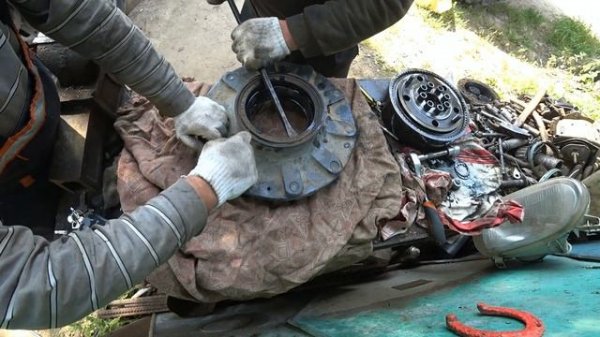 замена ступичных подшипников Terex 970