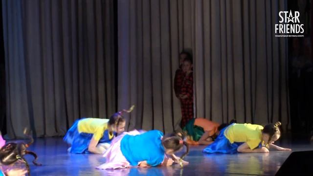 Ансамбль "Дебют". Детский танец "Ах, какие детки!". (14.05.2023) смотреть онлайн