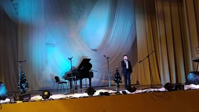 В зимней колыбели звёздной..... Исполнитель Медведев Дмитрий смотреть онлайн