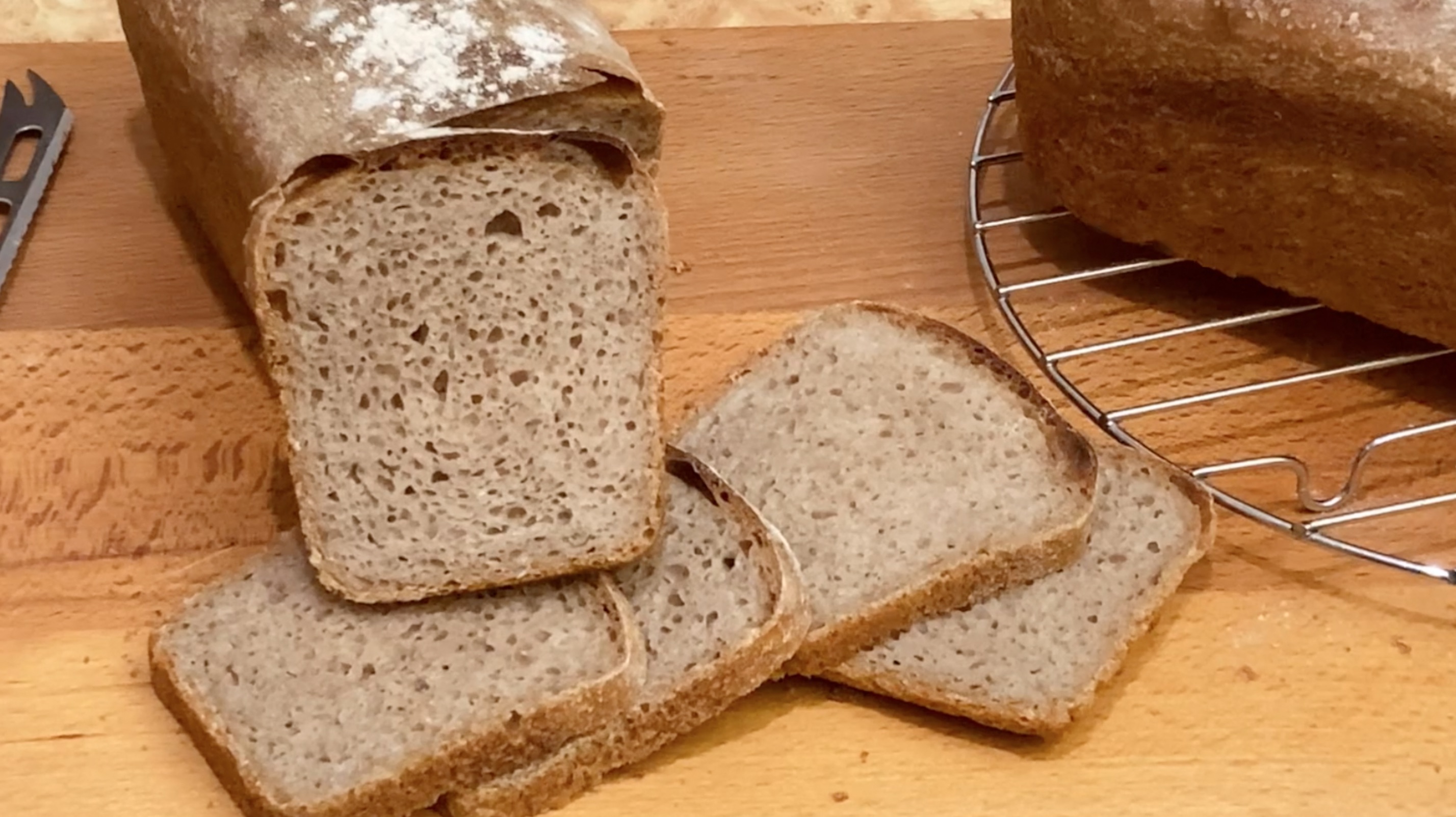 Ароматный хлеб на закваске смотреть онлайн