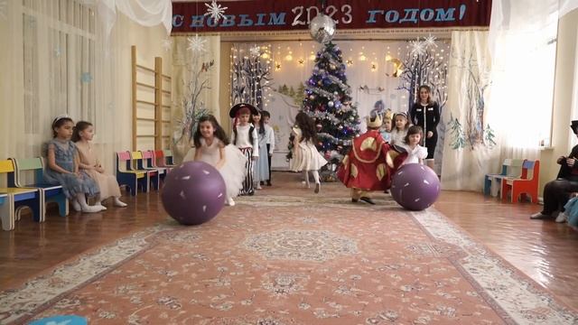 Новогодний утренник в подготовительной 1 группе 2022 смотреть онлайн