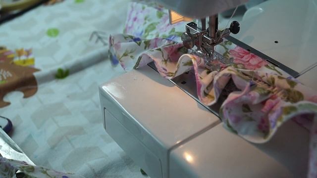 Как сшить детский САРАФАН С ВОЛАНАМИ SEW NON-STOP смотреть онлайн