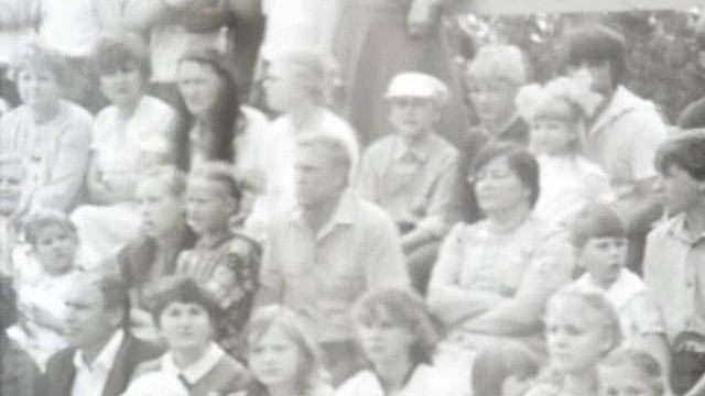 Фестиваль молодежи Новоасбест 1986 год.mp4 смотреть онлайн