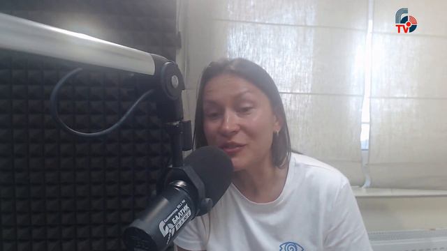 Актуальное интервью: Юлия Карасёва, Семён Шульгин, авторы программы серф-терапии "Ocean insight" смотреть онлайн