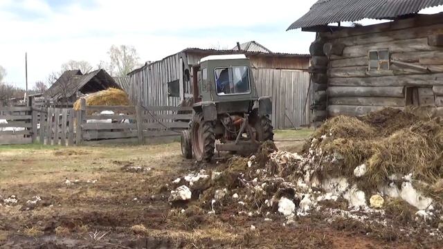 Трактор Т 25 с вилами смотреть онлайн