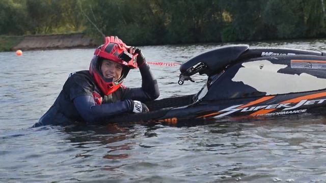 Экстремальная тренировка на AQUABIKE С ЧЕМПИОНОМ РОССИИ #экстрим #гидроцикл #охотазаэкстримом смотреть онлайн