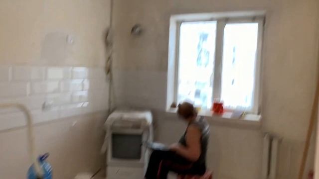 Куда ДЕВАТЬ ШКАФ? ПОЧЕМУ НА МОЙ БАЛКОН? Не ремонт а трагедия смотреть онлайн